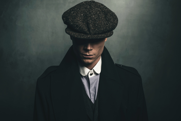 Uomo con cappello a punta Uomo con cappello a punta